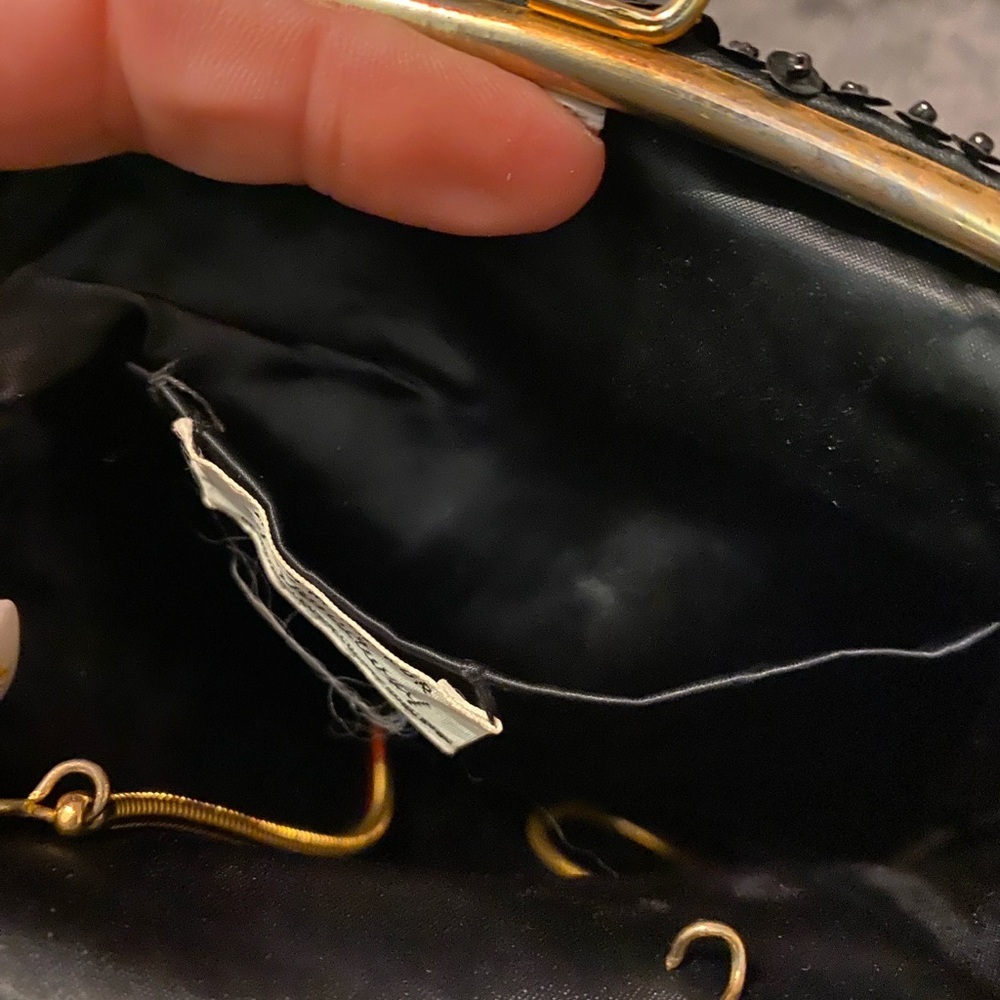 Black Sparkly Sequin Wristlet With Intricate Desi… - image 5